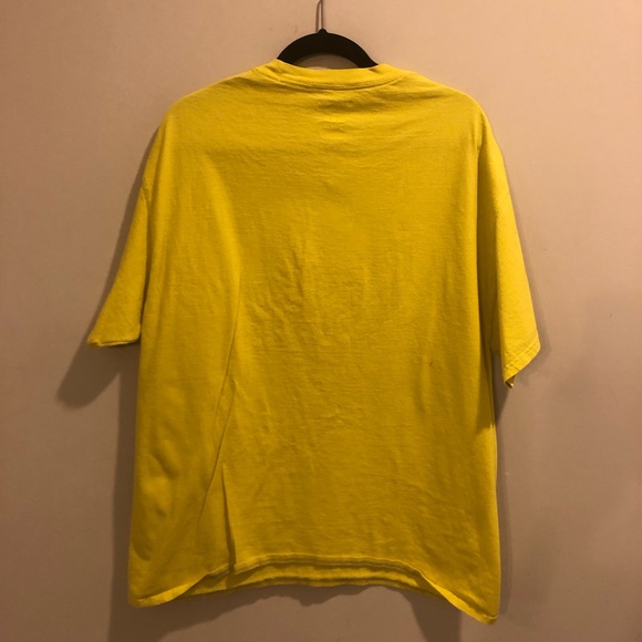 Champion embroidered Logo Bright yellow shirt - Picture 5 of 5